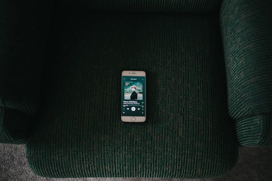 Inred ett rum för både spel och läsning